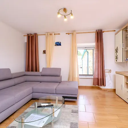 Antonella * Veli Lošinj