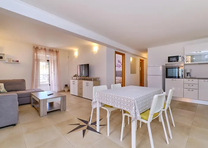 Antonella Veli Lošinj